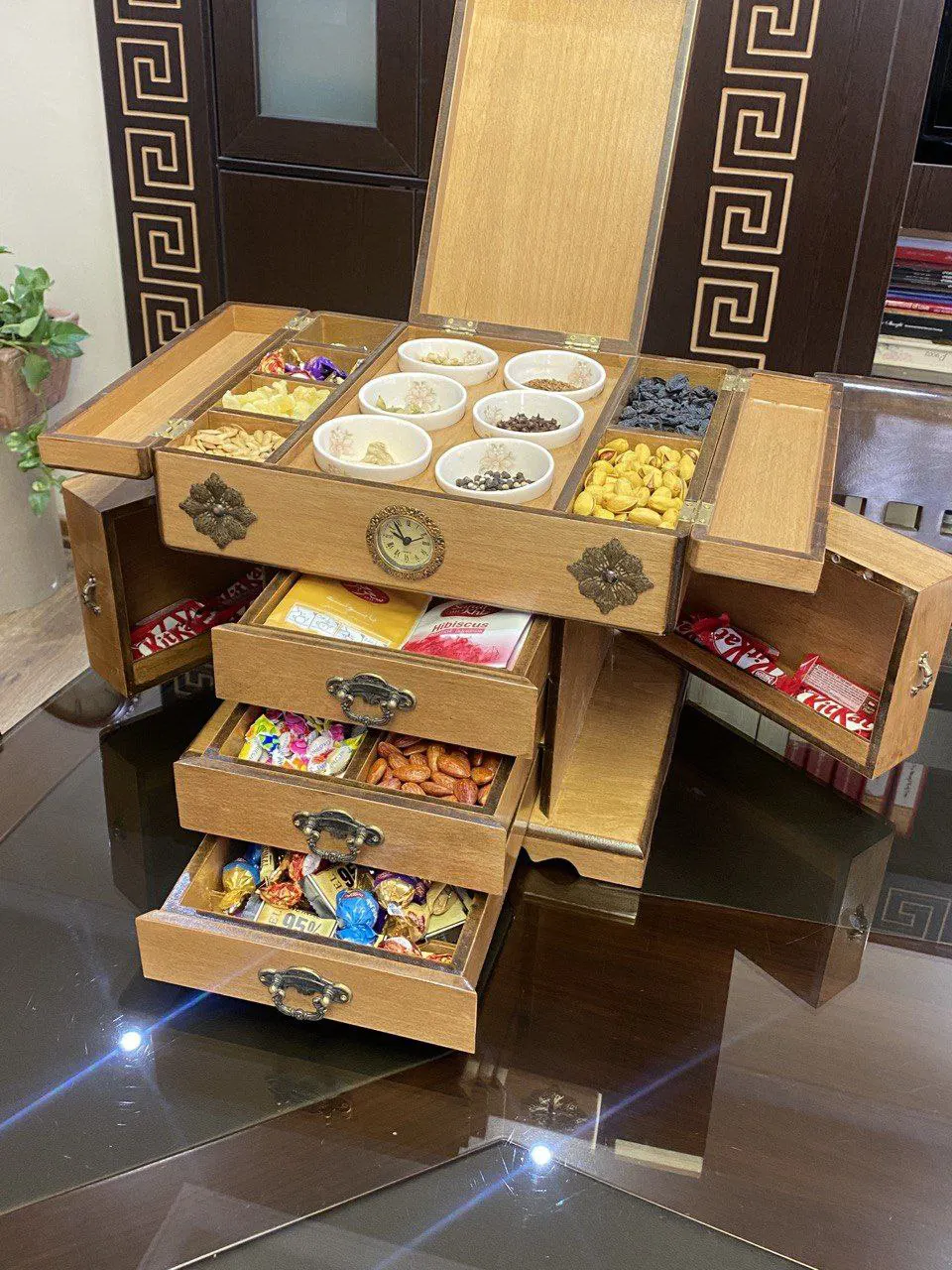 جعبه پذیرایی چوبی مدل ژیوار-1 جعبه پذیرایی چوبی مدل ژیوار - تصویر 1