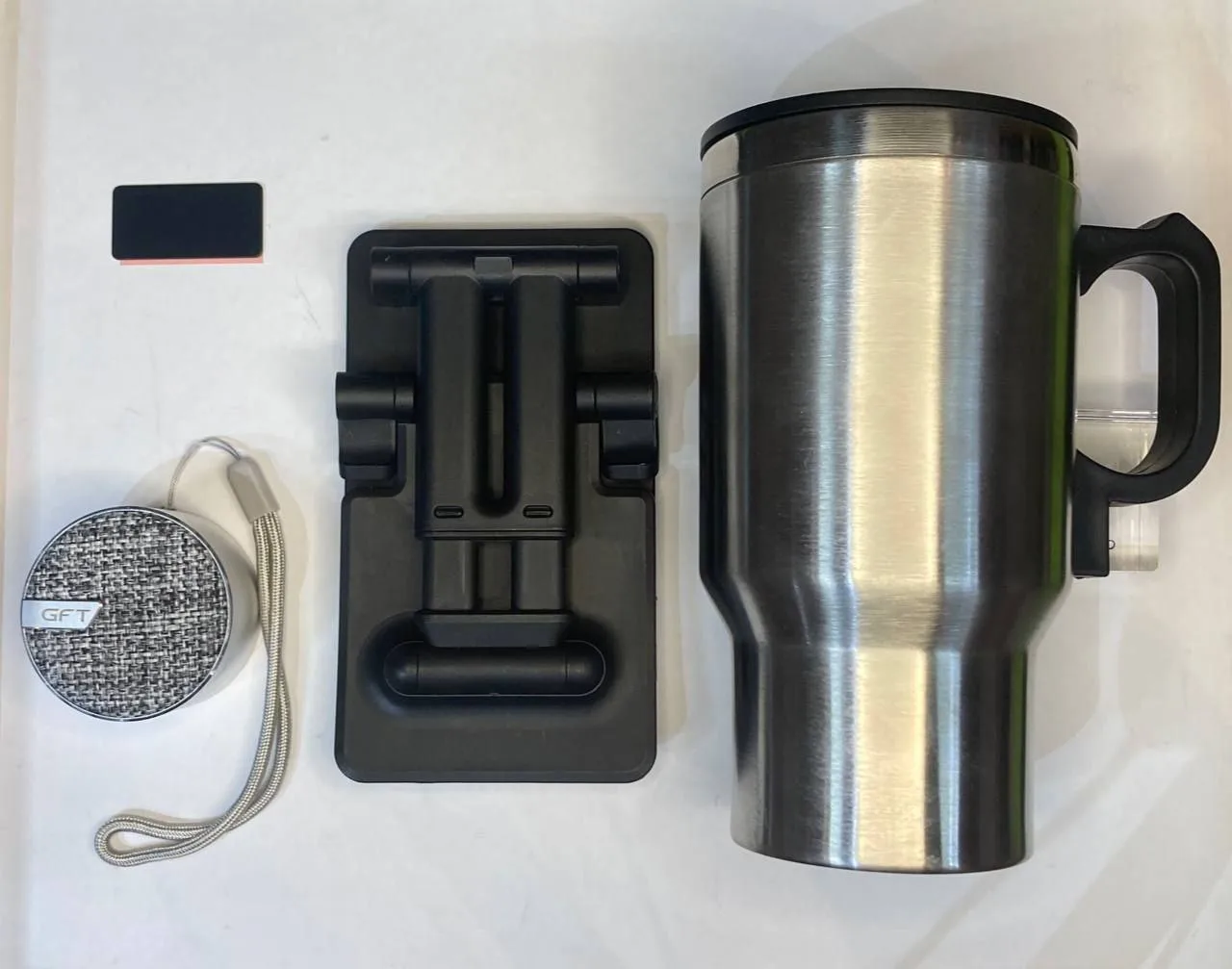 لیوان استیل درب دار همراه فندکی ماشین همراه دیگر اقلام تبلیغاتی در یک جعبه هارد باکس-1 لیوان استیل درب دار همراه فندکی ماشین همراه دیگر اقلام تبلیغاتی در یک جعبه هارد باکس - تصویر 1